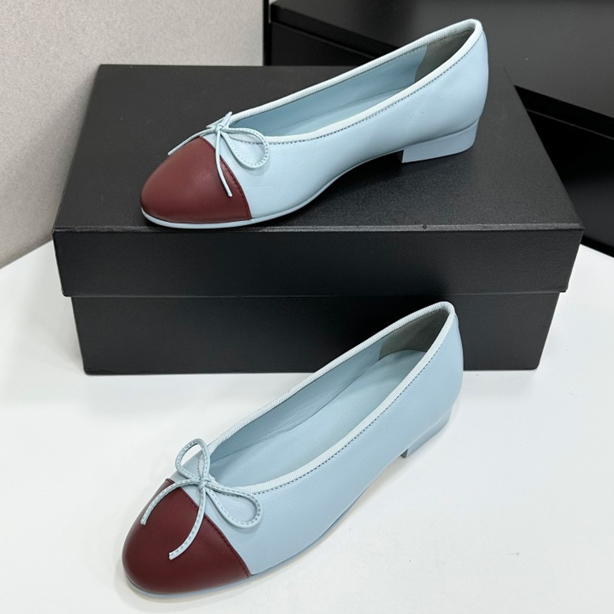 2026 Women's Two-Tone Cap-Toe  - đánh giá và giá Shoes For Women Flats