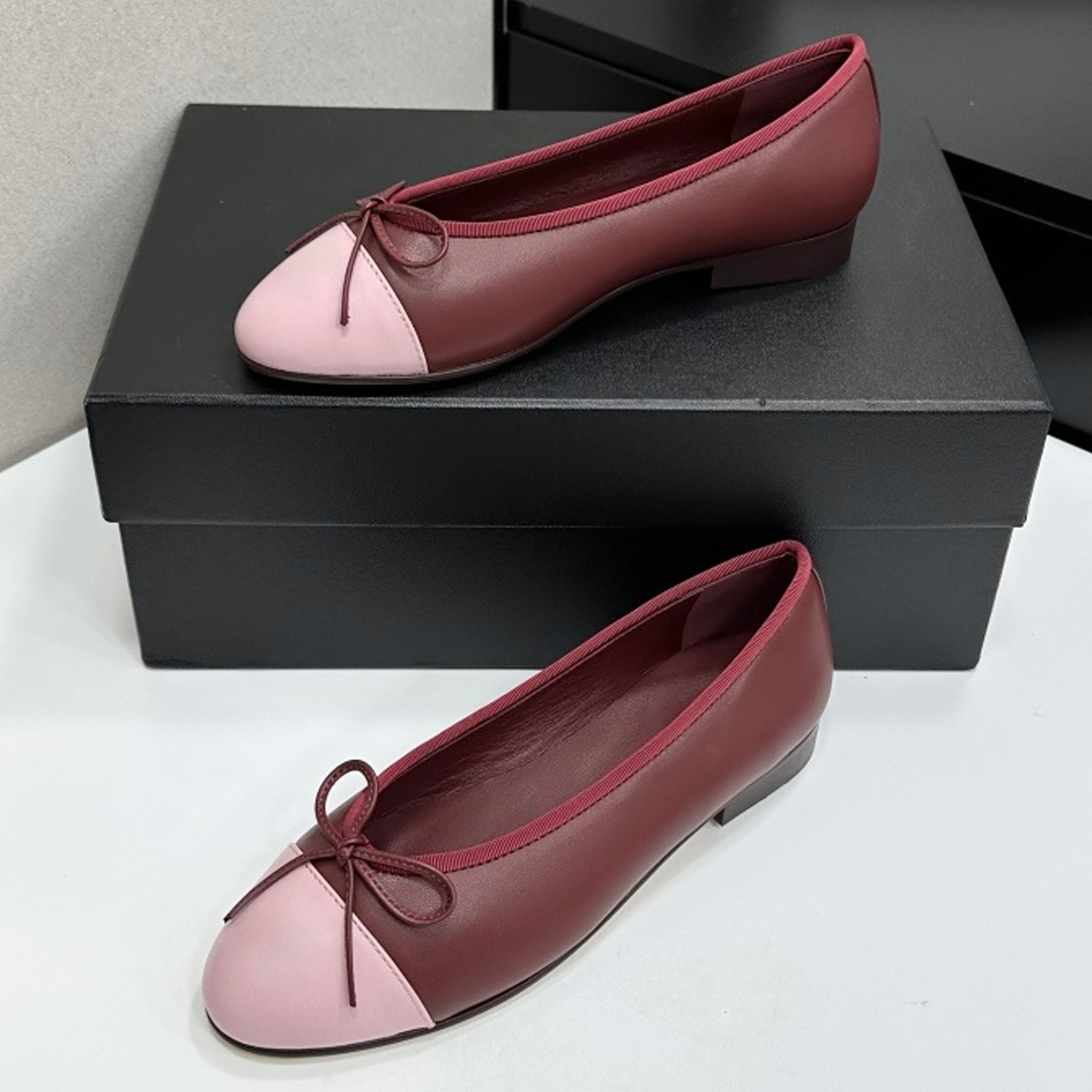 2026 Women's Two-Tone Cap-Toe  - đánh giá và giá Shoes For Women Flats
